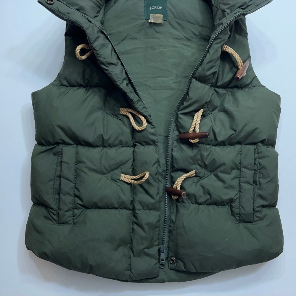 J. Crew Down Puffer Vest Womens Size XS Olive Green Full Zip Casual Preppy - Picture 8 of 13